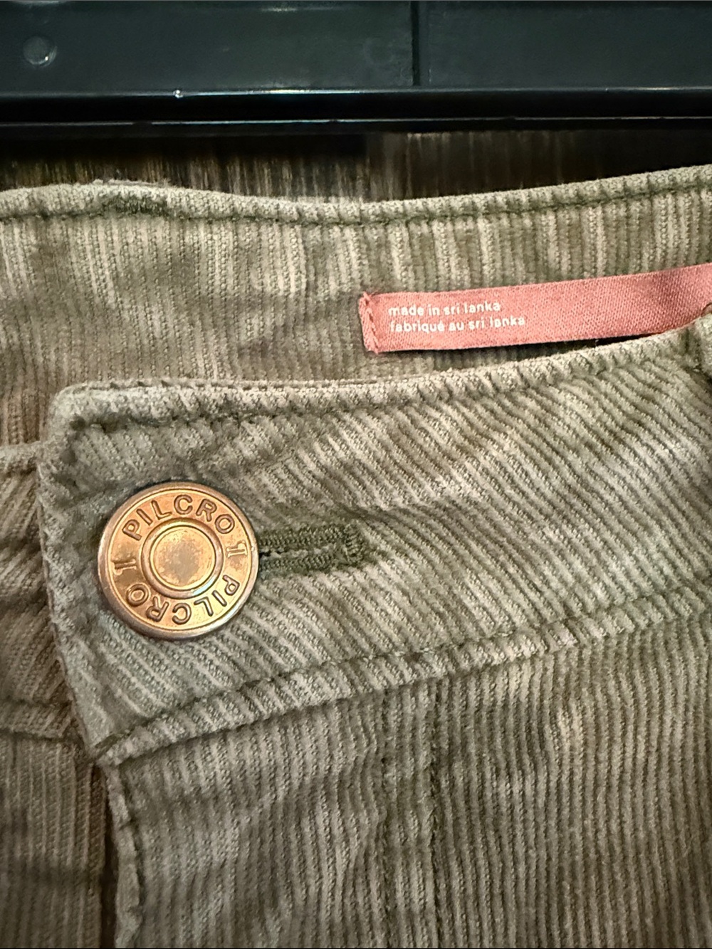 Pilcro Wide-Leg Baggy Corduroy Jeans in Light Brown Size 31 - Picture 3 of 12